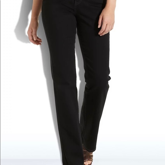 Levi's Denim - Women's Levi's 512 Perfectly Slimming Bootcut
